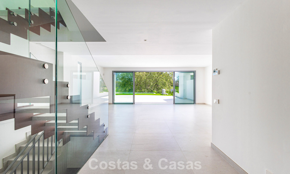 Luxueuse villa jumelée à vendre à proximité des commodités à Guadalmina Golf et San Pedro centre, Marbella 797173