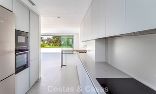 Luxueuse villa jumelée à vendre à proximité des commodités à Guadalmina Golf et San Pedro centre, Marbella 797175 