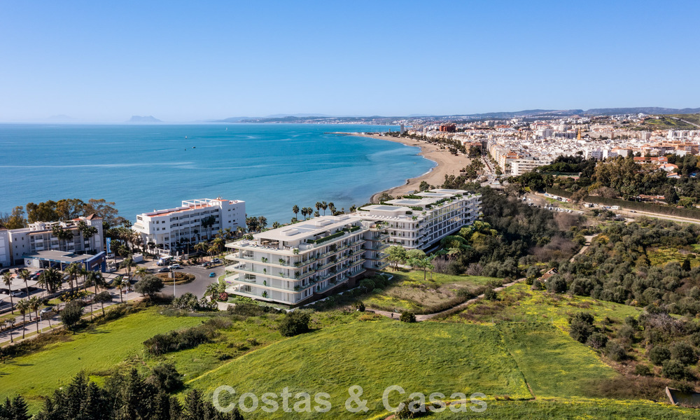 Lancement! Appartements de luxe avant-gardistes à vendre avec vue sur la mer, à deux pas de la plage et de la promenade à Estepona 797196