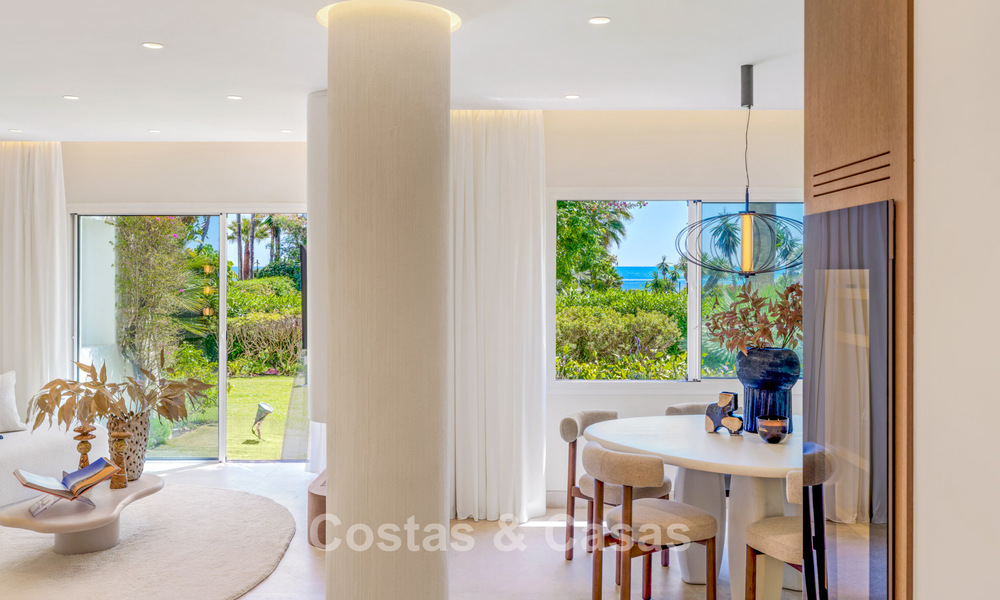 Appartement élégant entièrement rénové à vendre à distance de marche de la plage sur la New Golden Mile entre Marbella et Estepona 797260