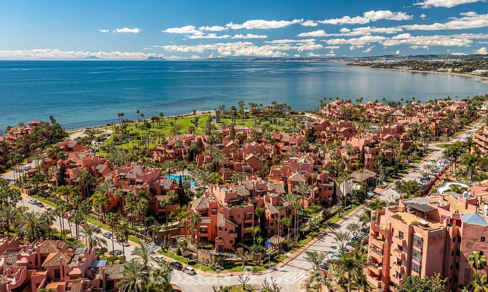 Penthouse à vendre dans un complexe cinq étoiles en première ligne de plage sur la New Golden Mile entre Marbella et Estepona 797274