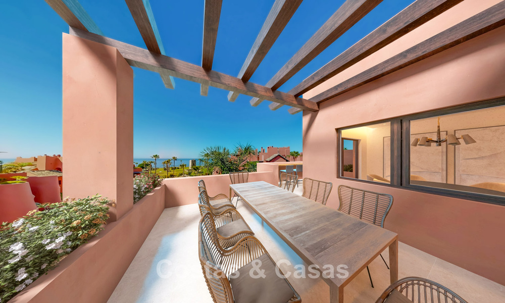 Penthouse à vendre dans un complexe cinq étoiles en première ligne de plage sur la New Golden Mile entre Marbella et Estepona 797278