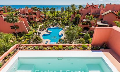 Penthouse à vendre dans un complexe cinq étoiles en première ligne de plage sur la New Golden Mile entre Marbella et Estepona 797741