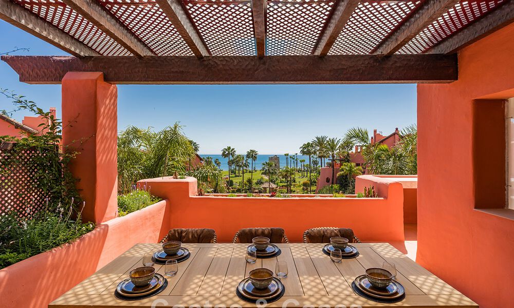 Penthouse à vendre dans un complexe cinq étoiles en première ligne de plage sur la New Golden Mile entre Marbella et Estepona 797742