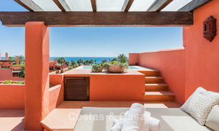 Penthouse à vendre dans un complexe cinq étoiles en première ligne de plage sur la New Golden Mile entre Marbella et Estepona 797743 