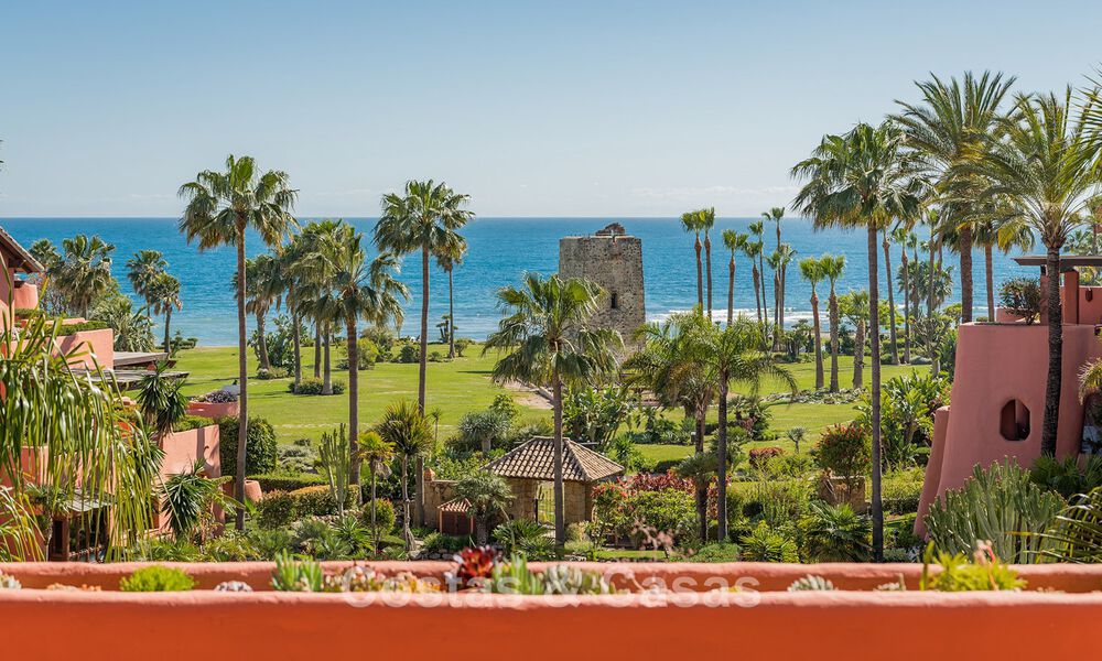 Penthouse à vendre dans un complexe cinq étoiles en première ligne de plage sur la New Golden Mile entre Marbella et Estepona 797746