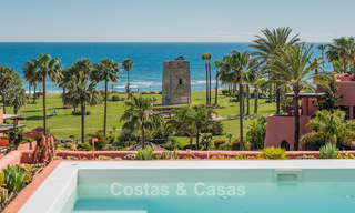 Penthouse à vendre dans un complexe cinq étoiles en première ligne de plage sur la New Golden Mile entre Marbella et Estepona 797747 