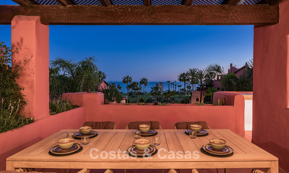 Penthouse à vendre dans un complexe cinq étoiles en première ligne de plage sur la New Golden Mile entre Marbella et Estepona 797758