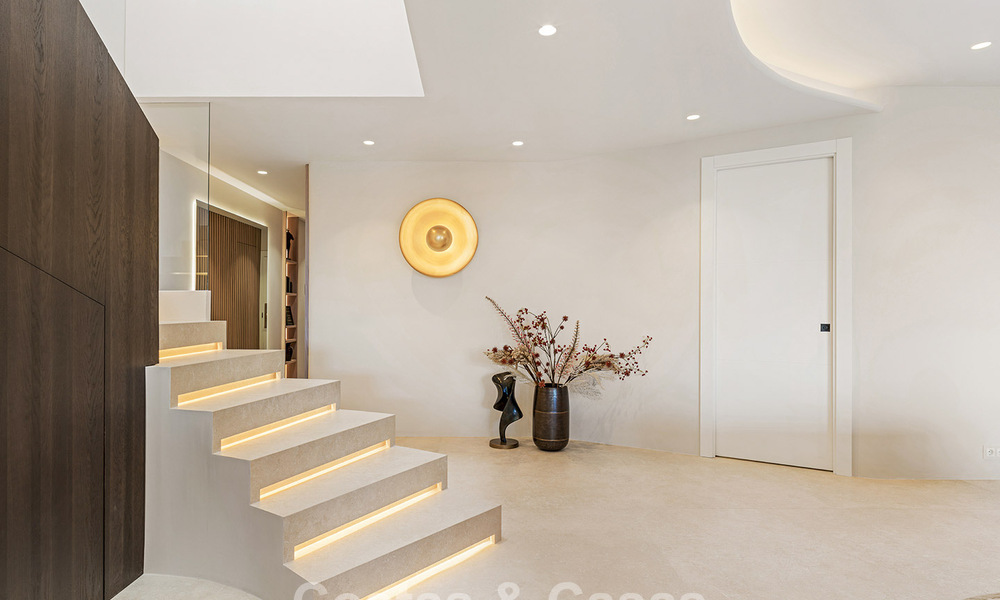 Penthouse à vendre dans un complexe cinq étoiles en première ligne de plage sur la New Golden Mile entre Marbella et Estepona 797766