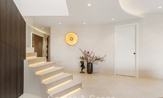 Penthouse à vendre dans un complexe cinq étoiles en première ligne de plage sur la New Golden Mile entre Marbella et Estepona 797766 
