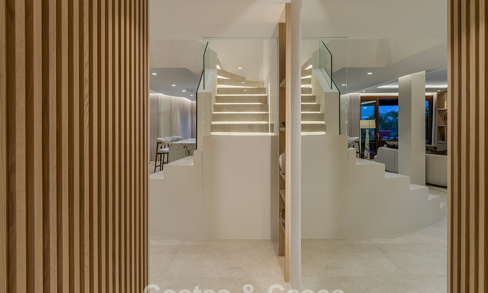Penthouse à vendre dans un complexe cinq étoiles en première ligne de plage sur la New Golden Mile entre Marbella et Estepona 797782