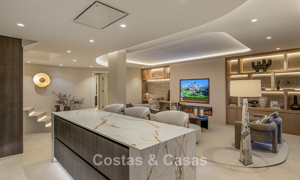 Penthouse à vendre dans un complexe cinq étoiles en première ligne de plage sur la New Golden Mile entre Marbella et Estepona 797783