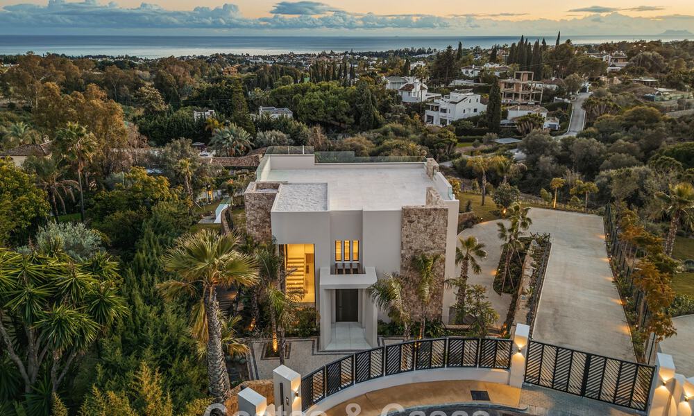 Villa de luxe sophistiquée à vendre dans un domaine fermé et exclusif sur le Golden Mile de Marbella 798016