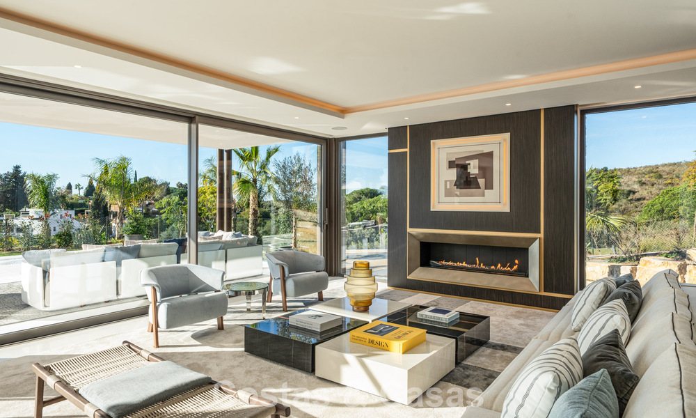 Villa de luxe sophistiquée à vendre dans un domaine fermé et exclusif sur le Golden Mile de Marbella 798028