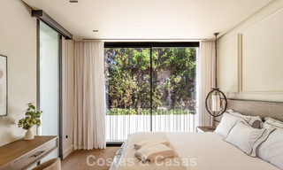Villa de luxe exclusive avec spectaculaire piscine intérieure à vendre à Nueva Andalucía, Marbella 798065 