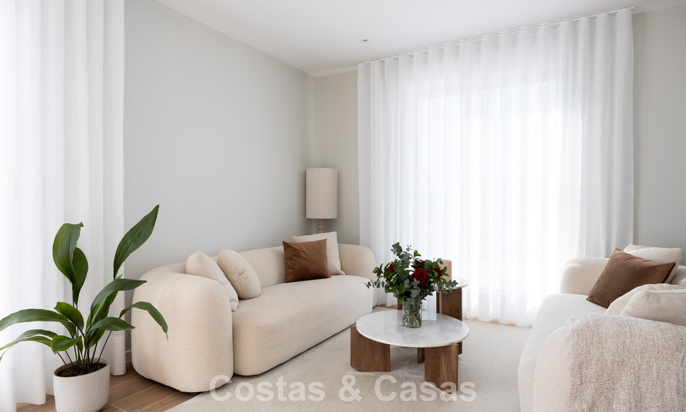 Penthouse moderne avec terrasse enveloppante et vue à 360° à vendre à Nueva Andalucía, Marbella 798089