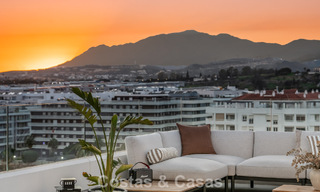 Penthouse moderne avec terrasse enveloppante et vue à 360° à vendre à Nueva Andalucía, Marbella 798108 