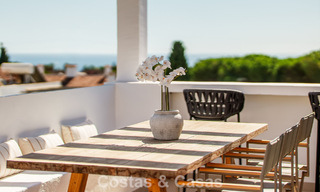 Maison rénovée à vendre sur le Golden Mile, à distance de marche de la plage et de Puente Romano, Marbella 797302 