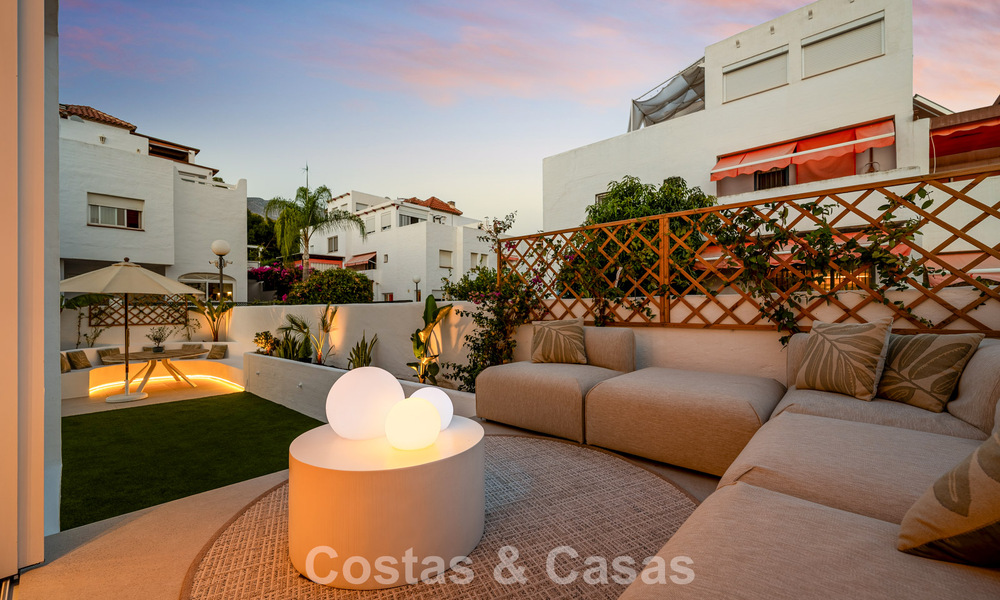 Maison rénovée à vendre sur le Golden Mile, à distance de marche de la plage et de Puente Romano, Marbella 797308