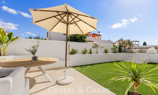 Maison rénovée à vendre sur le Golden Mile, à distance de marche de la plage et de Puente Romano, Marbella 797331 