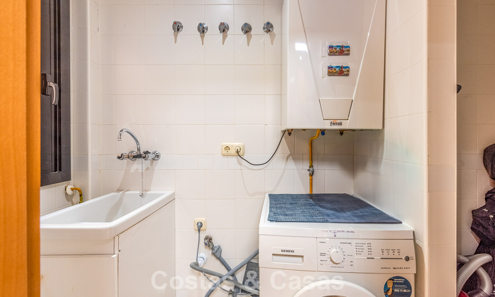 Appartement exclusif à vendre à 150m de la plage près de Puerto Banús, Marbella 797163