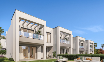 Revente – Maison de ville neuve au design moderne à vendre, côté plage à Elviria – à l’est de Marbella 797043