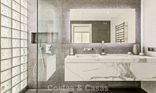 Villa moderne exclusive en première ligne de plage à vendre avec accès direct à la mer à Mijas, Costa del Sol 797390 