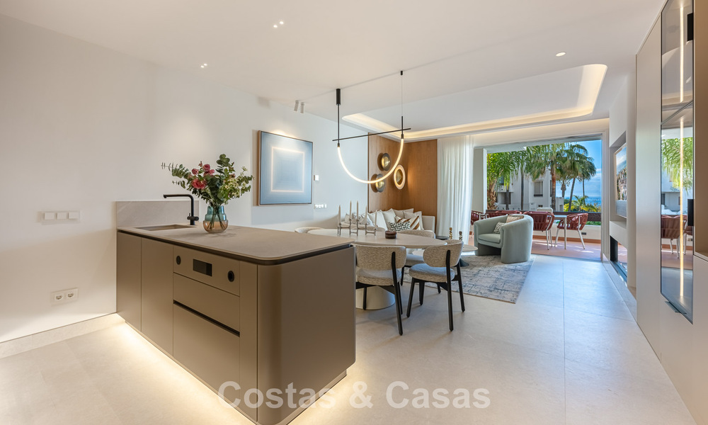 Appartement de luxe avec vue sur la mer en première ligne de plage sur la New Golden Mile entre Marbella et Estepona 797411