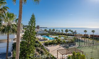 Appartement de luxe avec vue sur la mer en première ligne de plage sur la New Golden Mile entre Marbella et Estepona 797421 