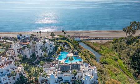 Appartement de luxe avec vue sur la mer en première ligne de plage sur la New Golden Mile entre Marbella et Estepona 797423