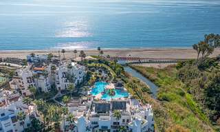 Appartement de luxe avec vue sur la mer en première ligne de plage sur la New Golden Mile entre Marbella et Estepona 797423 