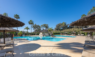 Appartement de luxe avec vue sur la mer en première ligne de plage sur la New Golden Mile entre Marbella et Estepona 797427 