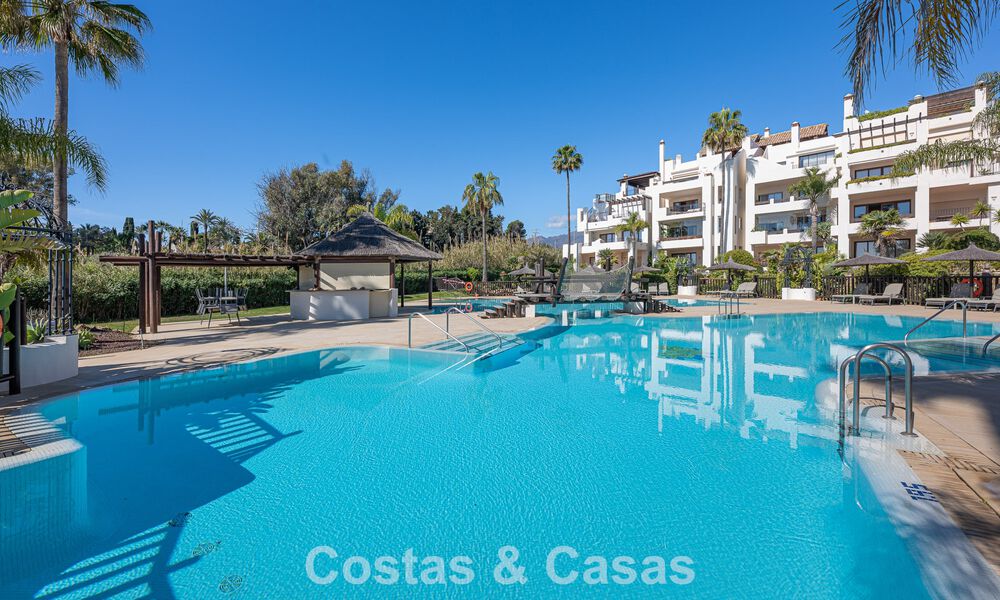 Appartement de luxe avec vue sur la mer en première ligne de plage sur la New Golden Mile entre Marbella et Estepona 797439