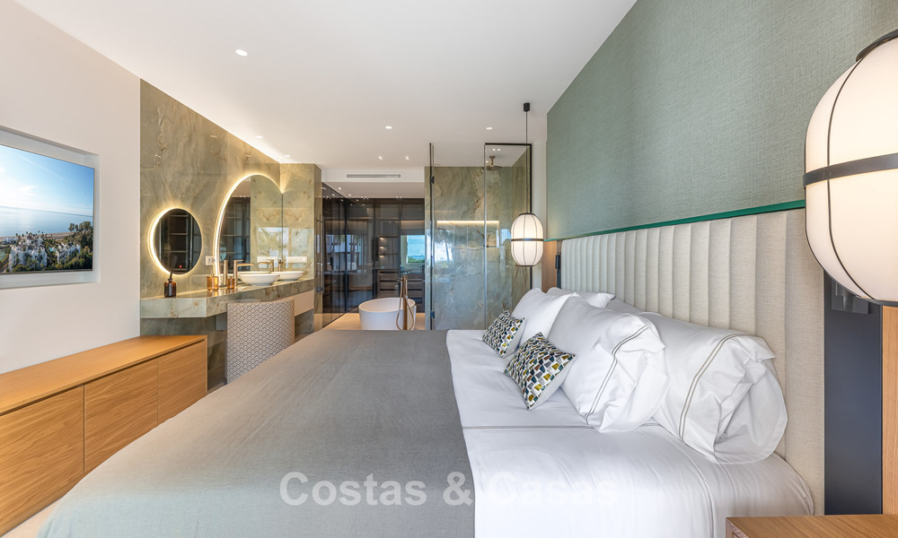 Appartement de luxe avec vue sur la mer en première ligne de plage sur la New Golden Mile entre Marbella et Estepona 797448