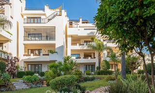 Appartement de luxe avec vue sur la mer en première ligne de plage sur la New Golden Mile entre Marbella et Estepona 797451 