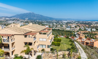 Prestigieux penthouse de luxe avec vues panoramiques sur la mer et le golf à vendre à Marbella - Benahavís 797522 