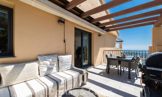 Prestigieux penthouse de luxe avec vues panoramiques sur la mer et le golf à vendre à Marbella - Benahavís 797526 