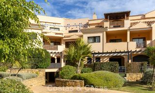 Appartement de luxe avec jardin privé à vendre à quelques pas de la plage près de Puerto Banús, Marbella 797554 