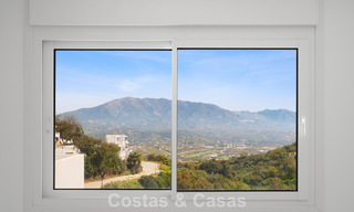 Villa moderne neuve avec vues panoramiques sur la mer à vendre dans un cadre naturel à l’est du centre de Marbella 797597 