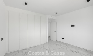 Villa moderne neuve avec vues panoramiques sur la mer à vendre dans un cadre naturel à l’est du centre de Marbella 797598 