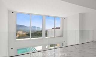 Villa moderne neuve avec vues panoramiques sur la mer à vendre dans un cadre naturel à l’est du centre de Marbella 797629 