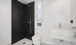 Villa moderne neuve avec vues panoramiques sur la mer à vendre dans un cadre naturel à l’est du centre de Marbella 797630 