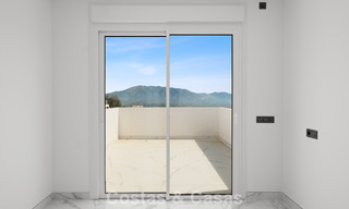 Villa moderne neuve avec vues panoramiques sur la mer à vendre dans un cadre naturel à l’est du centre de Marbella 797635 