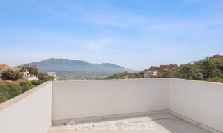 Villa moderne neuve avec vues panoramiques sur la mer à vendre dans un cadre naturel à l’est du centre de Marbella 797636 