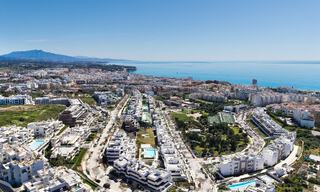 Penthouse de luxe moderne avec spacieuse terrasse sur le toit à vendre près du centre d’Estepona 797647 