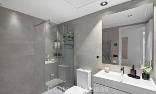 Penthouse de luxe moderne avec spacieuse terrasse sur le toit à vendre près du centre d’Estepona 797660 