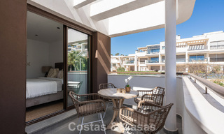 Penthouse de luxe moderne avec spacieuse terrasse sur le toit à vendre près du centre d’Estepona 797661 