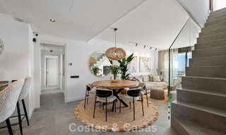 Penthouse de luxe moderne avec spacieuse terrasse sur le toit à vendre près du centre d’Estepona 797665 