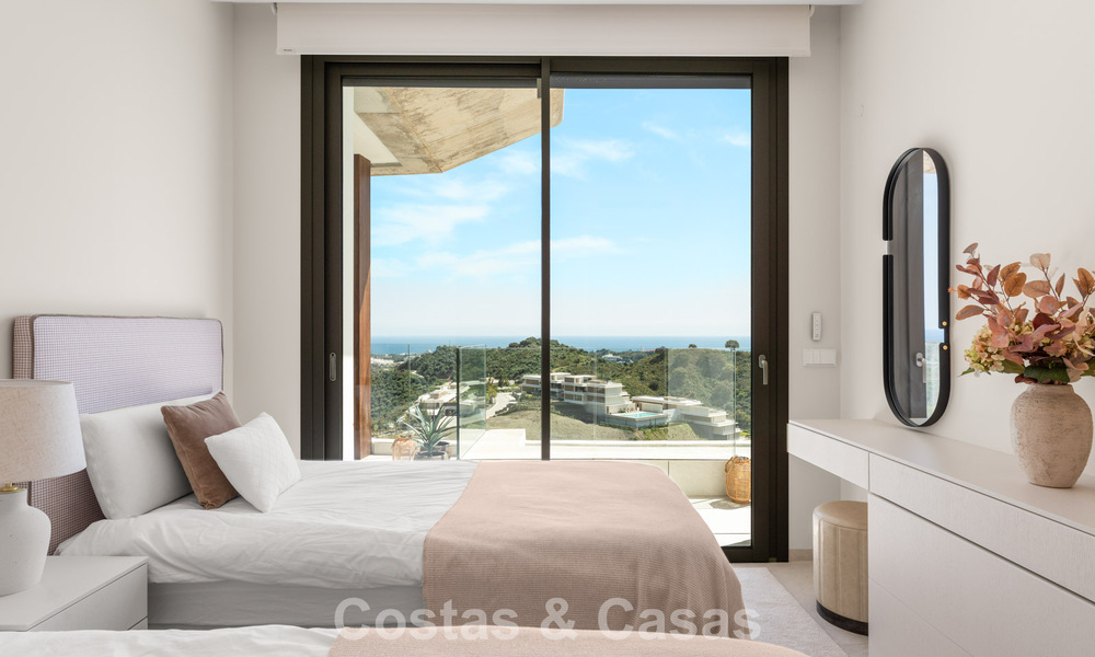 Penthouse de luxe contemporain à vendre avec vue sur la mer dans les collines de La Quinta Resort à Marbella - Benahavís 797694