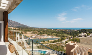Penthouse de luxe contemporain à vendre avec vue sur la mer dans les collines de La Quinta Resort à Marbella - Benahavís 797695 